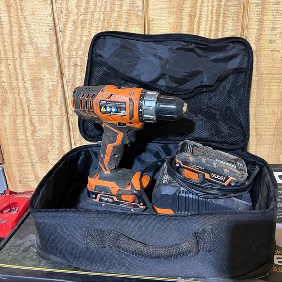 Rigid Drill, batteries, charger and case - Picture 1 of 1